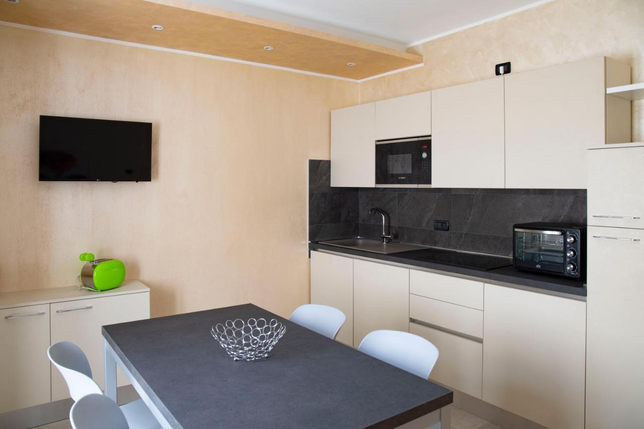Flower Apartments Bardolino Ngoại thất bức ảnh